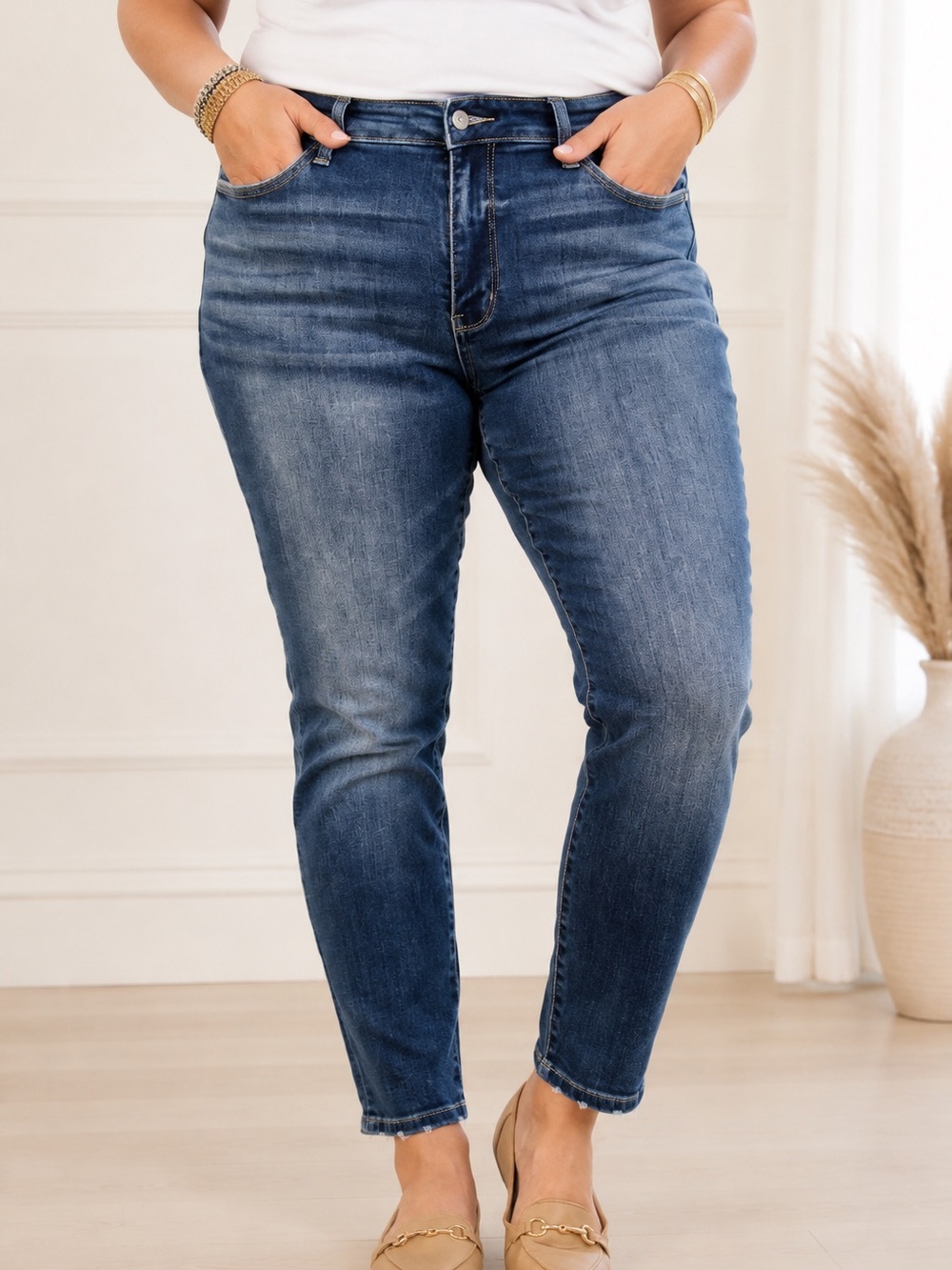 Judy Blue 18W Boyfriend Jeans Dark Wash Stretch Mid Rise Tapered Style 82368